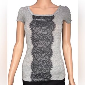 Gray Short Rouched Sleeve Scoop Neck Tee with Lace Detail XS
